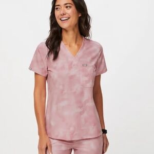 Figs scrub Top